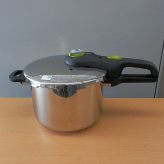 未使用品 ティファール 片手式圧力なべ 6L 4～6人用 IH対応 セキュア