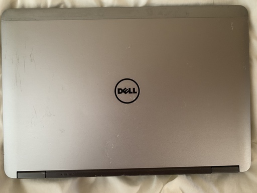 超高速SSD、8GBメモリ】DELL Latitude E7240 Core i5 Windows10(1809