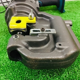 マキタ 充電式パンチャー PP200D【リライズ野田愛宕店】【店頭取引限定