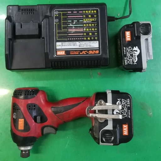 マックス　14.4V　インパクトドライバー　12.000円