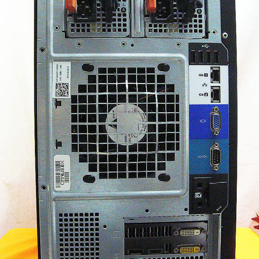 ☆赤い彗星ゲーミング⑤☆彡i7同等Xeon+メモリ12G+HDD 2T