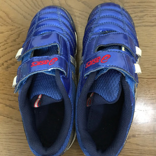 値下げしました！asics サッカースパイク（19.0）