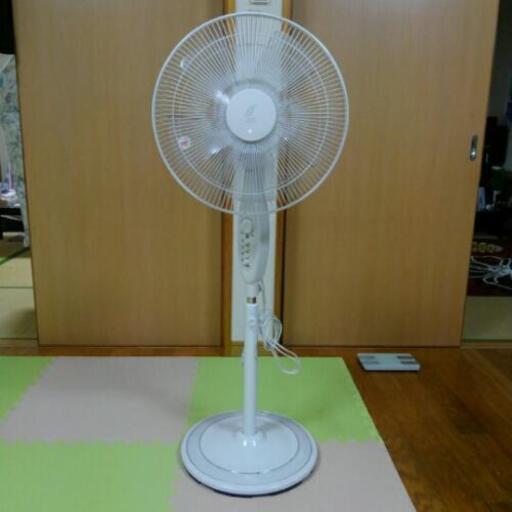 大型　扇風機