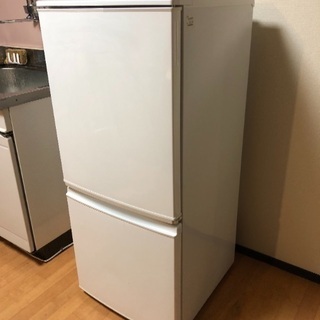 シャープ 冷蔵庫 137リットル 2014年製