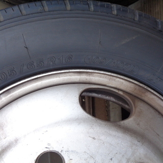 トラックタイヤ 205/65R16 ヨコハマ 2本セット ホイール付