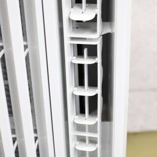 R049)【美品】コロナ 窓用エアコン シェルホワイト 4～6畳用 2018年製 冷房専用　取付枠　CW-1618
