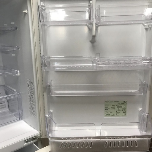 即日受渡可❣️AQUA4ドアスリム幅360㍑冷凍冷蔵庫使いやすいまんなか  