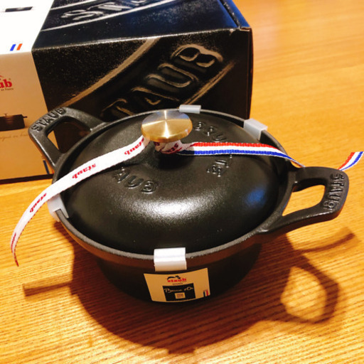 ストウブ ココットヴィンテージ ラウンド 12センチ STAUB ブラック