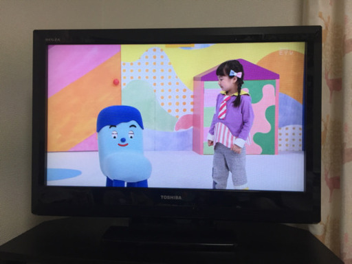TOSHIBA REGZA３２型 デジタルハイビジョン液晶テレビ