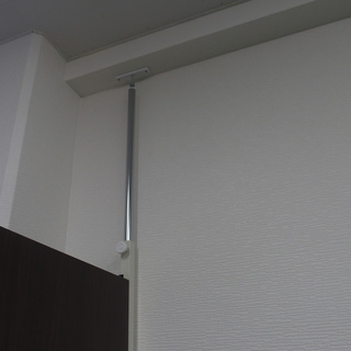 〖美品〗ほぼ新品の突っ張りパーテーション