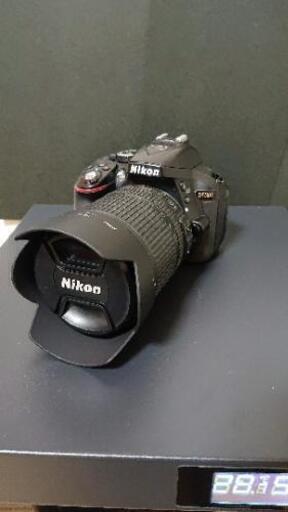 一眼レフ　Nikon　D5300 三脚付き　カメラ始めたい方へ　値下げも考えてます