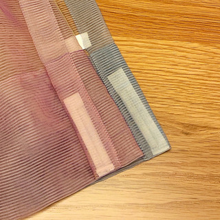 上品なグラデーションのレースのカーテン（2枚）