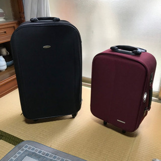 中古 スーツケース 大 と 中