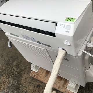 ☆富士通☆大型エアコン☆2013年☆機能4kw☆27800円☆ 人 