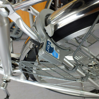 PayPay可 手稲リサイクル 27インチ DCM BRAND PRATICO 自転車 ママチャリ カゴ付き 6段変速　 ￥15,800-