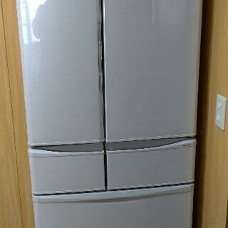 美品！2014年製！ シャープ6ドア冷凍冷蔵庫 自動製氷付き 美品！2014年製！ シャープ6ドア冷凍冷蔵庫 自動製氷付き