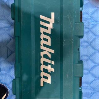 マキタ充電式、レシプロソー14.4.３０Ａh