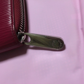 ルイ ヴィトンのサイフ エピ