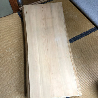 杉の1枚板の台   無垢の杉です！低いテーブル