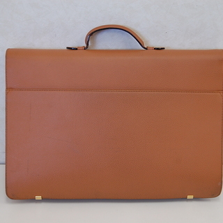 GIVENCHY/ジバンシィ ブリーフケース 書類かばん B4サイズ用紙対応 ビジネスバッグ 牛革 本革 レザー ジバンシー☆ PayPay(ペイペイ)決済可能 ☆ 札幌市 清田区 平岡 GIVENCHY/ジバンシィ ブリーフケース 書類かばん B4サイズ用紙対応