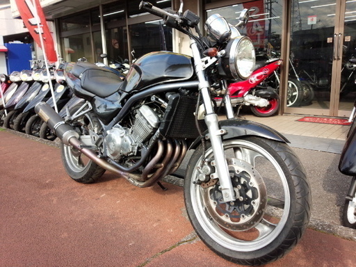 NO.2791　バリオス（ＢＡＬＩＵＳ）　水冷４サイクル４気筒２５０ｃｃ　ＢＥＥＴナサートＲカーボン集合マフラー　ガンメタリック　☆彡