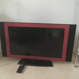 ヒュンダイ製の32インチTV