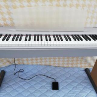 YAMAHA  電子ピアノP-60