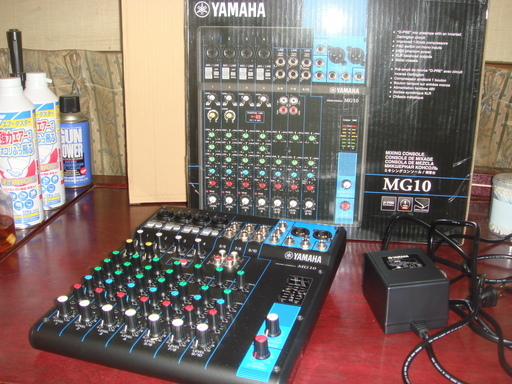YAMAHA MG10 アナログミキサー