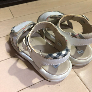 Burberryサンダル16EE オフホワイト中古