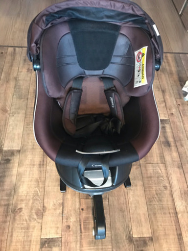 チャイルドシート美品】コンビ ホワイトレーベル ネルーム ISOFIX
