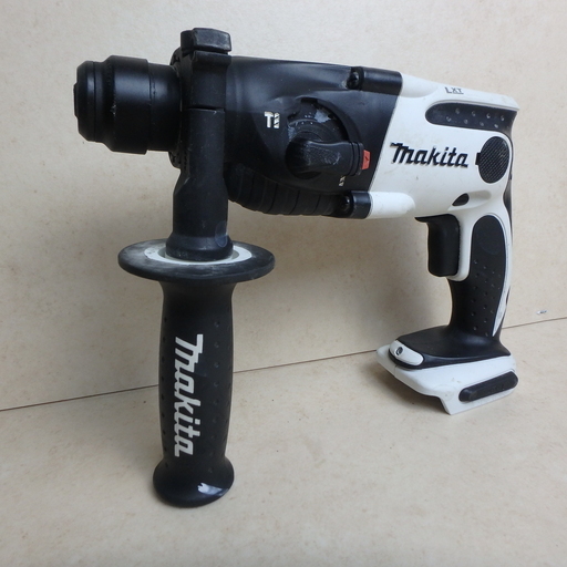 マキタ 充電式ハンマドリル 本体のみ makita バッテリー 14.4V 正逆転 建設 現場 削岩機 穴あけ ハンマードリル 電動工具 DIY 電気工具 中古品 宮城