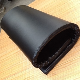 【希少品・2点限り】プロ仕様のマッサージ専用マット120×200㎝×厚み5㎝ レザーでブラック セラピスト タイ古式　配達もします