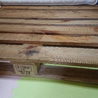 ユーロパレット4枚 木製パレット パレットベッド