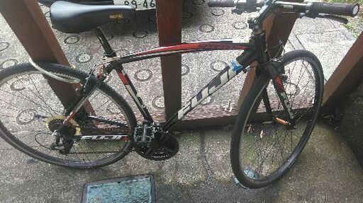 Fujiクロスバイク　新品空気入れ付　値下げ中！　7/31まで！ Fujiクロスバイク 新品空気入れ付 値下げ中！ 7/31まで！ 激安でいいの？