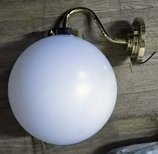 急募 ボール型壁付け照明器具 のんのん 代々木八幡の照明器具の中古あげます 譲ります ジモティーで不用品の処分