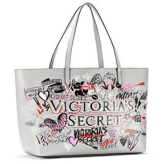他のサイトで取引中‼️】非常に入手困難‼️【日本未入荷 新作VSポーチ 