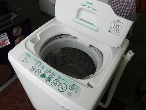 東芝5.0k洗濯機　AW-305W 2013年製