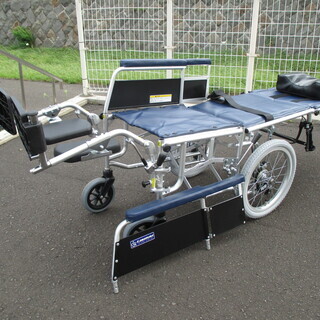 リクライニング車椅子（未使用品）