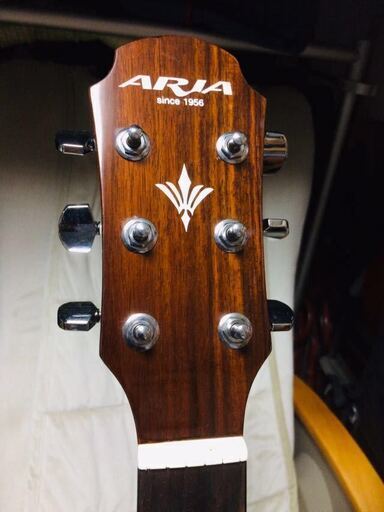 値下げ　ＡＲＩＡ アリア アコースティックギター ADW-200RN　新同品
