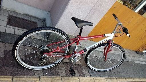 Cyber Gimmick 26吋ジュニアマウンテンバイク 外装6段 レッド 自転車工房としくら 鴫野のマウンテン バイクの中古あげます 譲ります ジモティーで不用品の処分 Cyber Gimmick 26吋ジュニアマウンテンバイク 外装6段 レッド 自転車工房としくら 鴫野のマウンテン バイクの中古あげます 譲ります ジモティーで不用品の処分