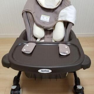 アップリカ ユラリズムオートDX、プレイマット、椅子