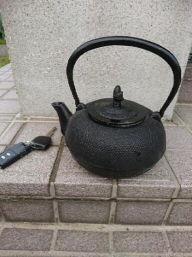 鉄瓶  急須 南部鉄器？ \n写真でご判断ください。