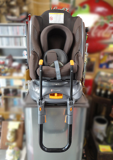 Aprica/アップリカ チャイルドシート ベッティーノフィール ブラウニッシュ 93244 体重2.5kg～18kgまで
