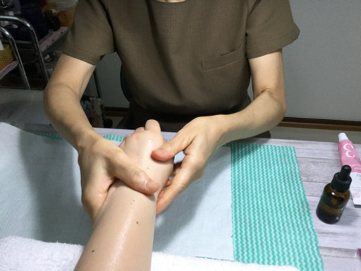 自分がリュウマチ だからわかる メディカルセルフマッサージ 自分ケアを習得すれば 朝の強張りなんて怖くない アトリエ ブラッツ 奥沢のワークショップのイベント参加者募集 無料掲載の掲示板 ジモティー