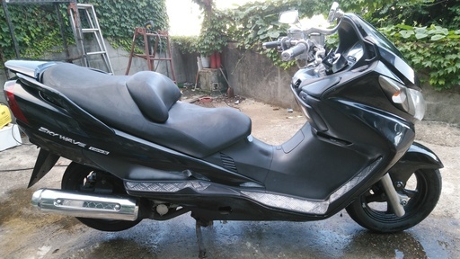 スズキスカイウェイブ250SS 黒 CJ43A 消耗品交換済 悪い所は交換し