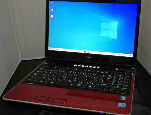 終了【中古美品】富士通 FMV-BIBLO NFG70 FMVNFG70R(レッド)
