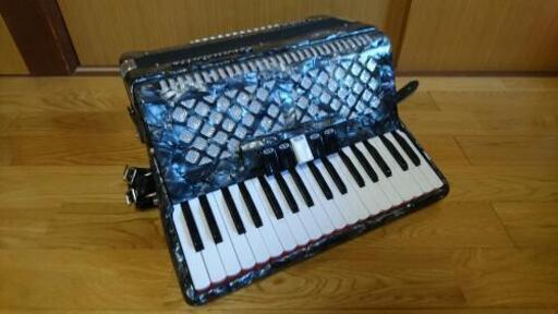 40000→35000円【アコーディオン数回使用】\nTOMBO Grandaile GT-60 \n\n\n