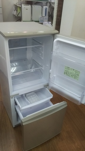 トレファク南浦和】 SHARP 2ドア冷蔵庫 2015年製