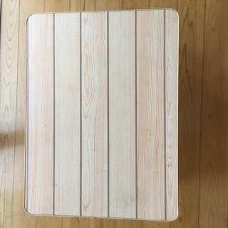 【さしあげます】折りたたみ式　木目プリント　ローテーブル