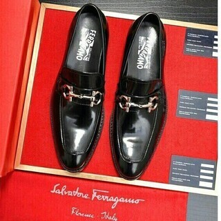 革靴　未使用　Ferragamoビジネスシューズ 26cm